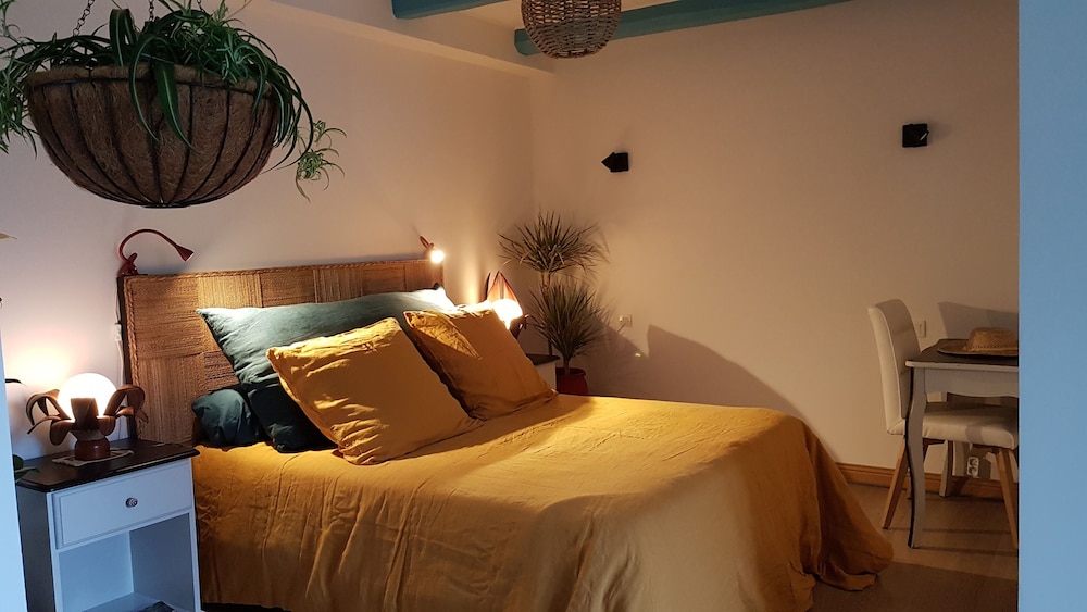 Standard Double Room (Oasis) photo 1