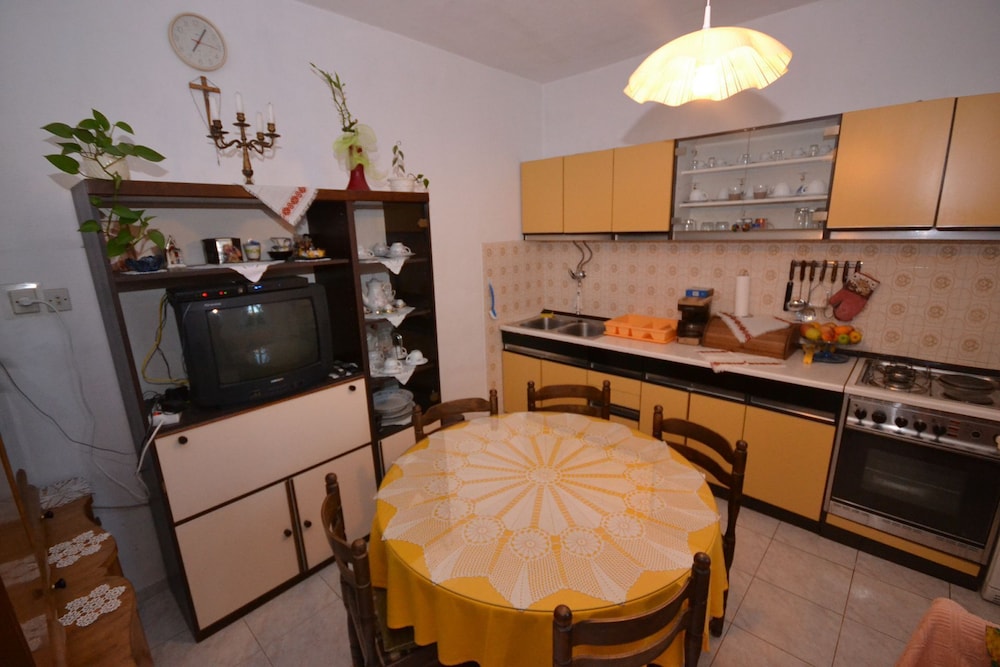 Apartment (Kat - 80 m from beach - A1(7)) photo 1