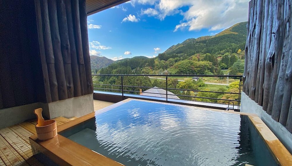 [Main Building 11F with Open Air Bath] Premier View Suite, 56sqm, Non Smoking photo 2