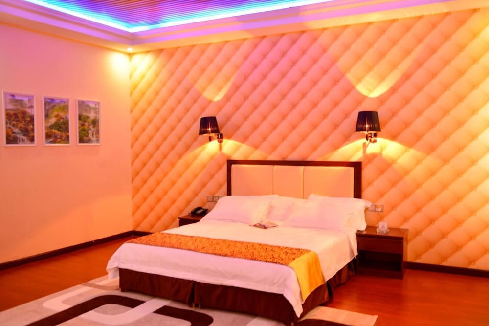 Deluxe Double Room photo 3