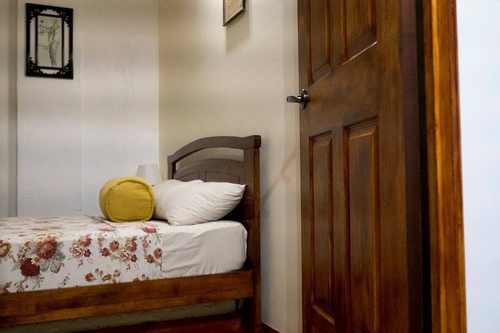 Classic Double Room, 1 Queen Bed, Non Smoking - Photo 11