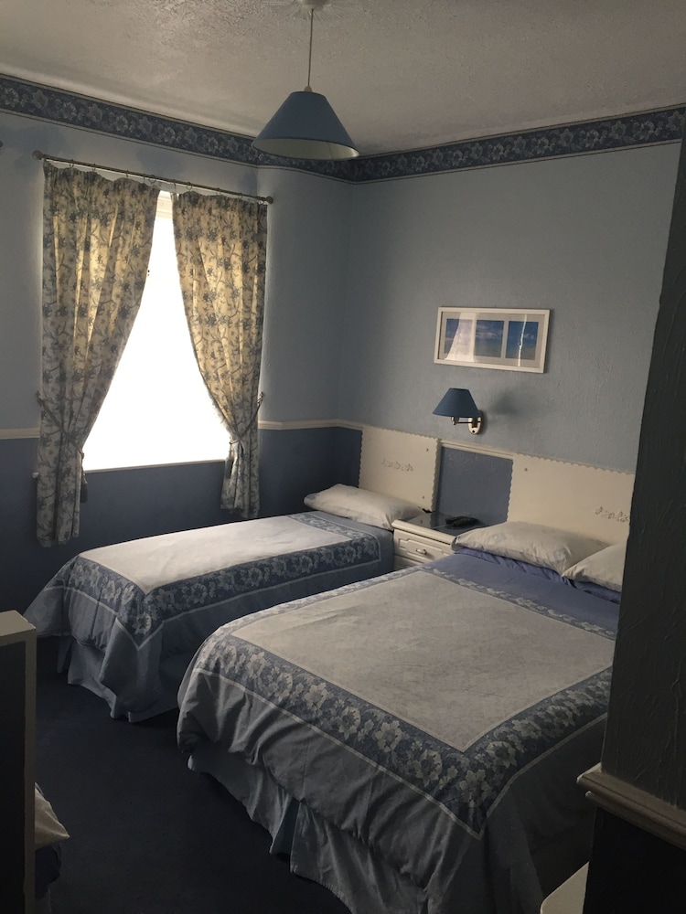 Family Room, Ensuite