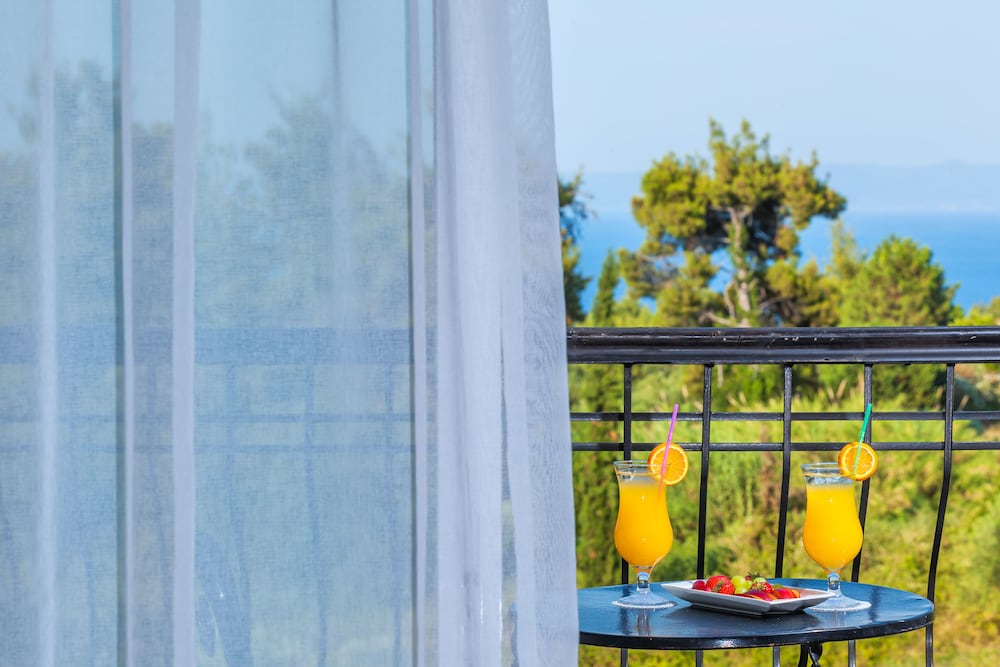 Premium Double Room, Sea View photo 3