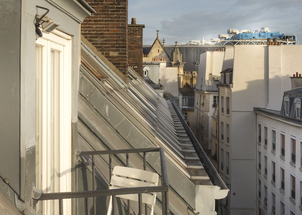 Deluxe Double Room, Balcony, Executive Level (top floor) photo 2