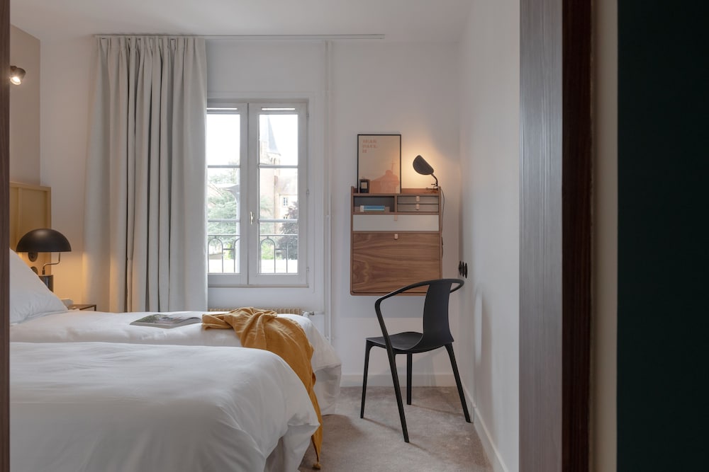 Standard Room, 1 Double Bed, City View photo 3