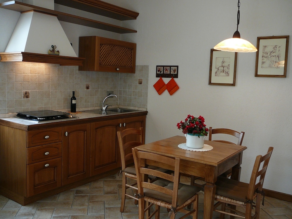 Cerqua Rosara Residence, Billede 2