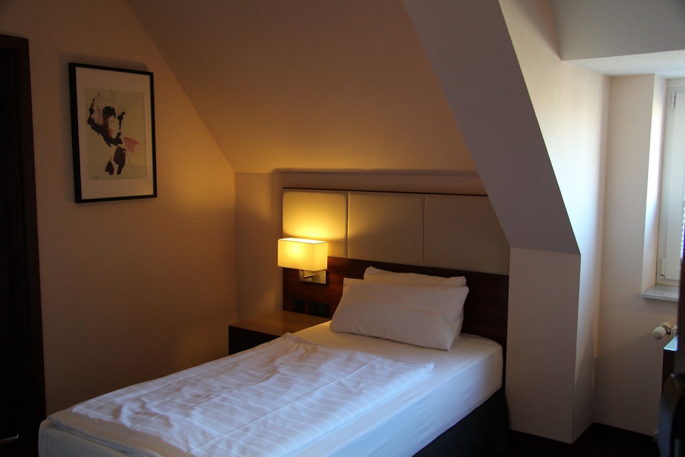 Business Single Room photo 3