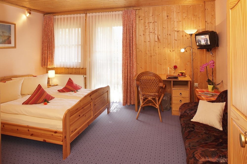 Classic Double Room