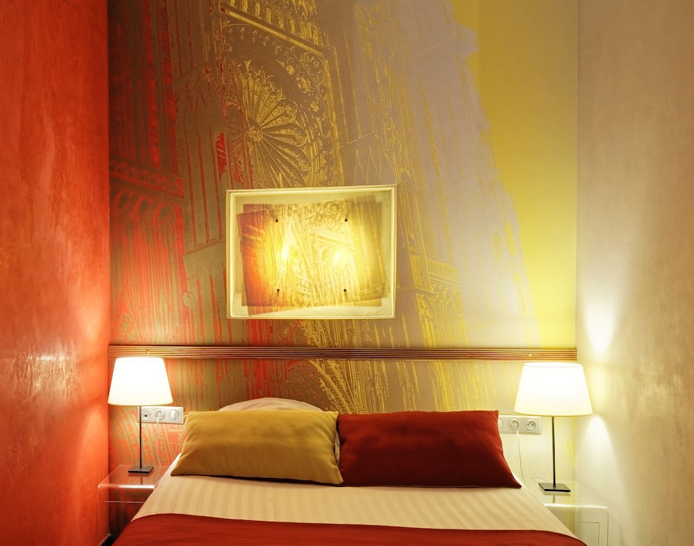Double Room (Cosy - with attic or courtyard view) - Photo 13