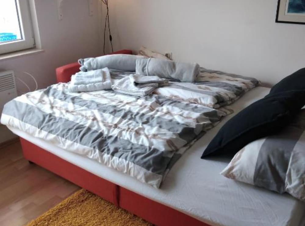 Apartment (One Bedroom Apartment with Hot Tube)
