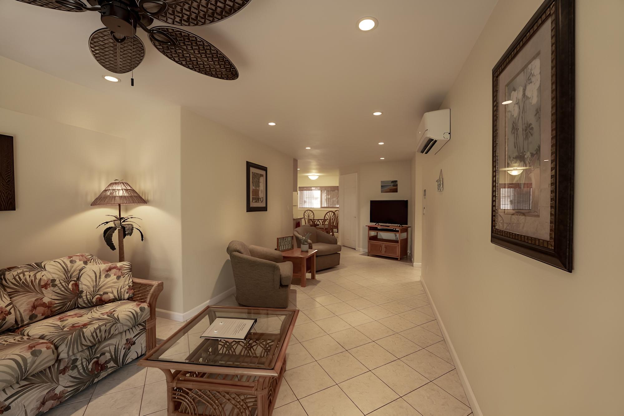 Beach Cottage, 2 King Beds, Full Kitchen, Private Bathroom, Ocean View, Non Smoking photo 1