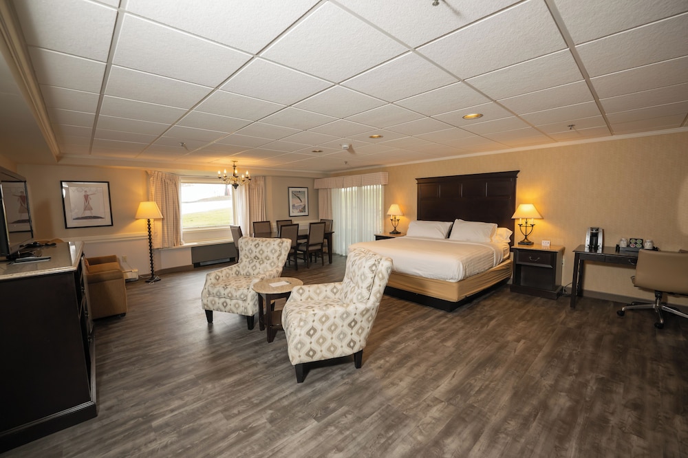 Executive Suite, 1 King Bed, Non Smoking