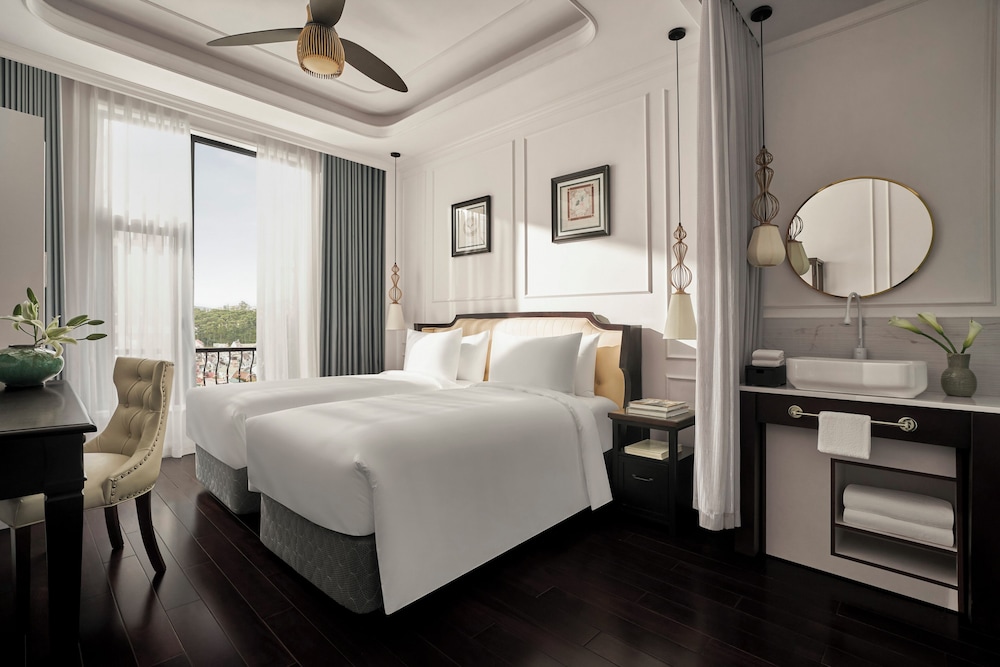 Standard Twin Room, Balcony photo 1