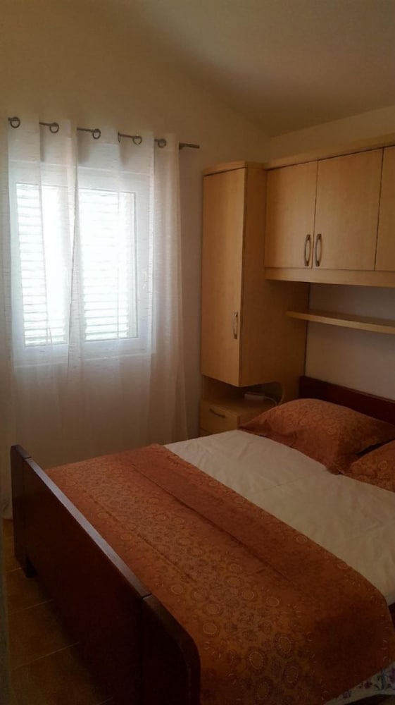 Apartment (More - Near Pebble Beach - A1(4+1))