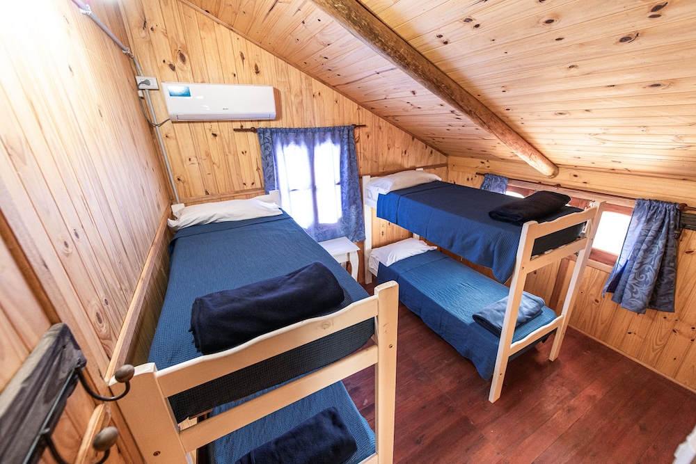 Classic Cabin