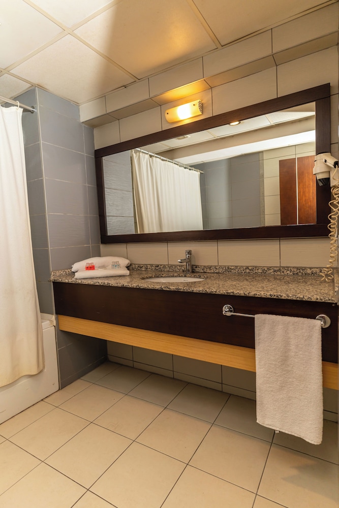 Classic Twin Room, City View photo 2