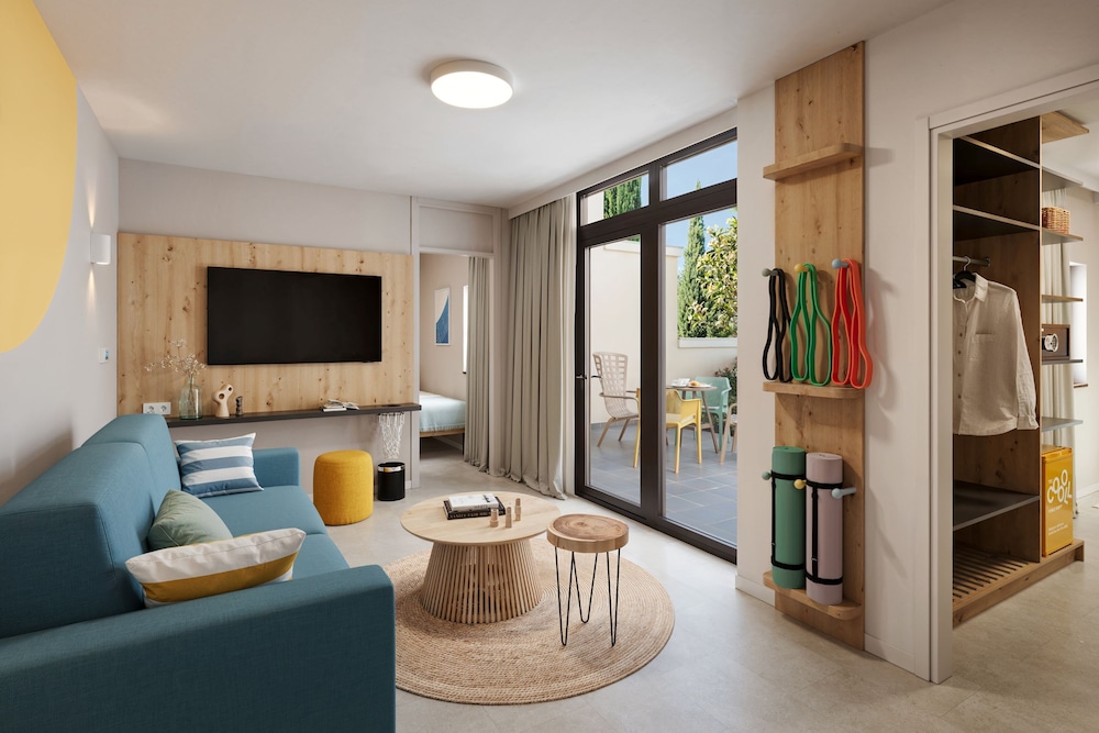 Suite for 4+2 - Residence - Photo 4