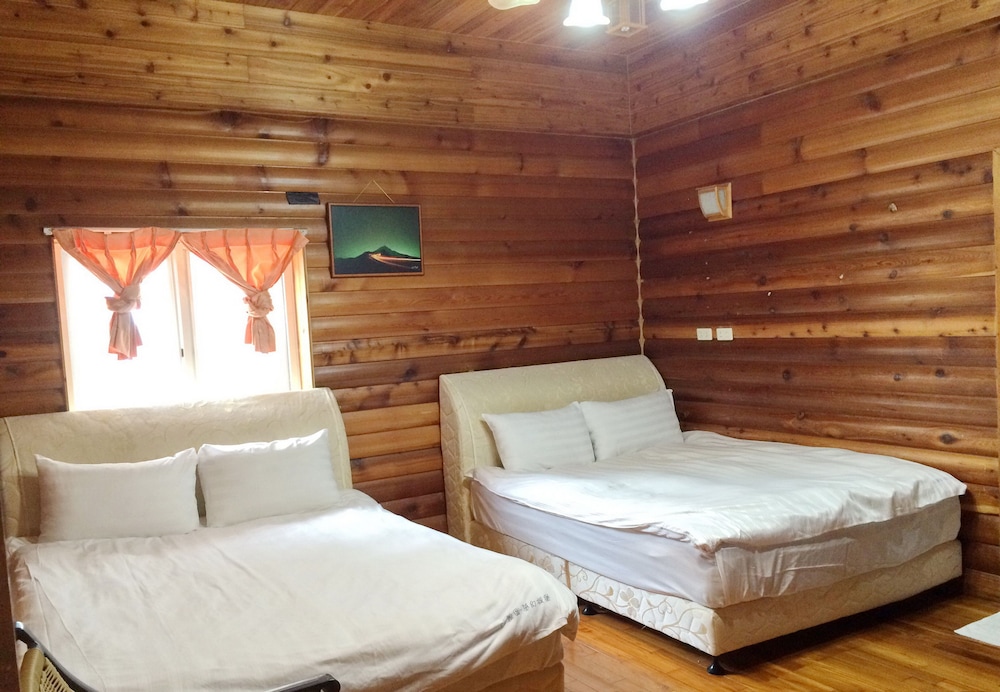 Standard Quadruple Room photo 2