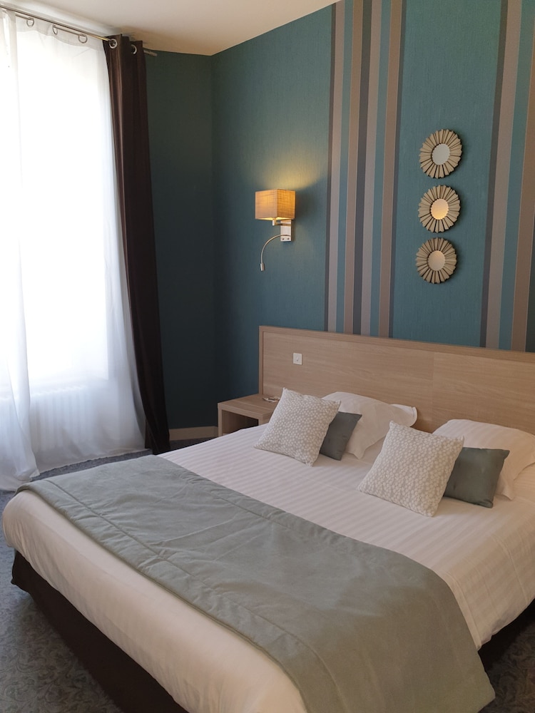Superior Room - Photo 12