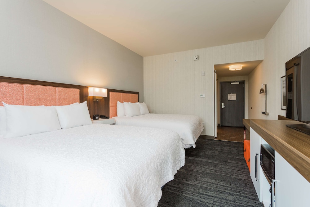 Room, 2 Queen Beds, Refrigerator & Microwave photo 1
