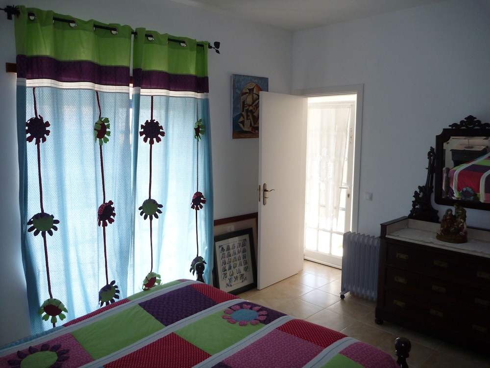 House, 1 Bedroom photo 2