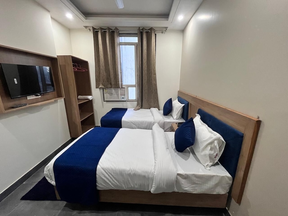 Deluxe Twin Room, 2 Twin Beds photo 1
