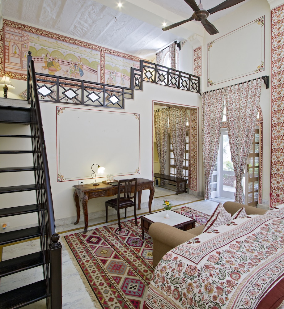 Heritage Suite room photo 2
