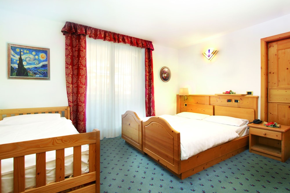Classic Triple Room