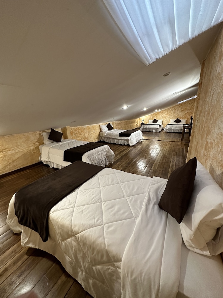 Family Quadruple Room photo 2