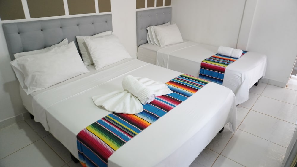 Standard Triple Room - Photo 8