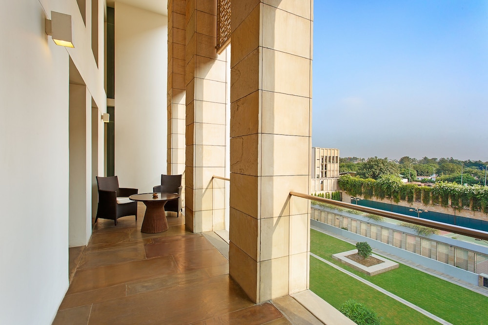 Suite, 1 Bedroom, Balcony (Garden Terrace) - Photo 7