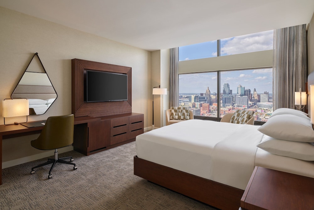 Luxury Suite, 1 Bedroom - Photo 12