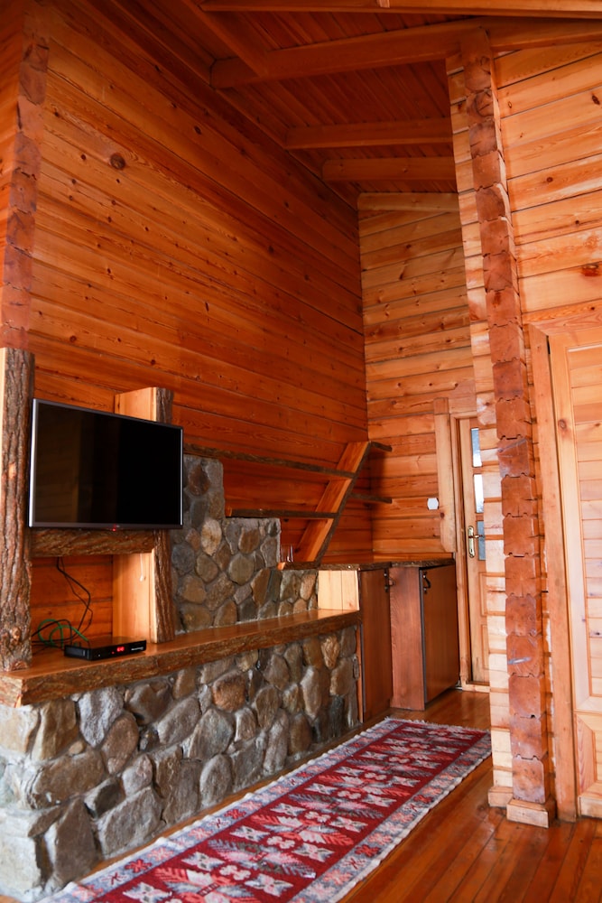 Standard Bungalow, 1 Bedroom, Balcony, Mountain View