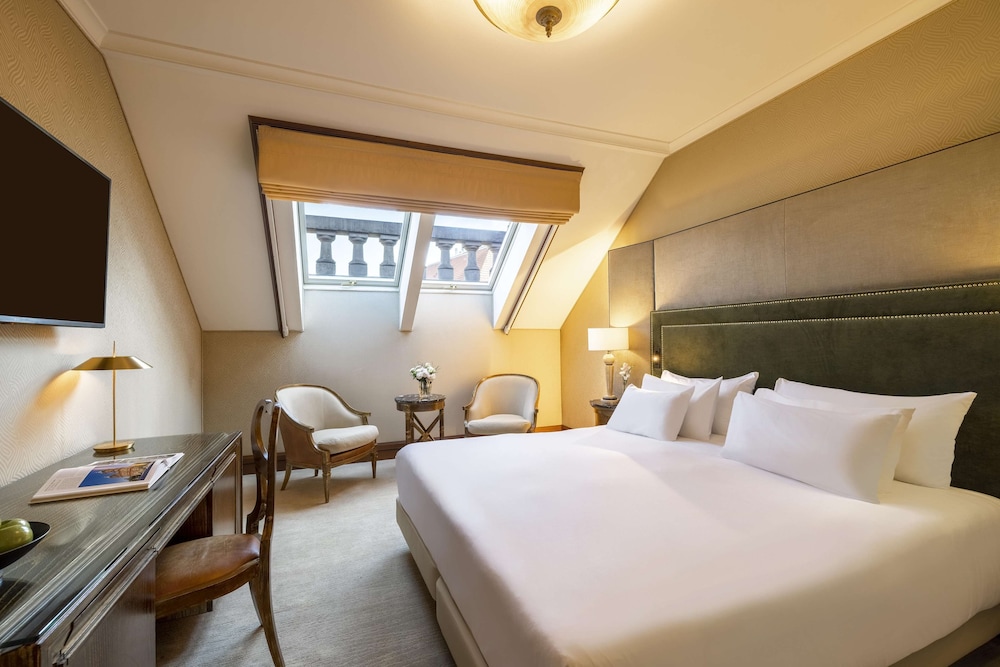 Premium with 3 Adults Occupancy and Extra Bed (Non Smoking)