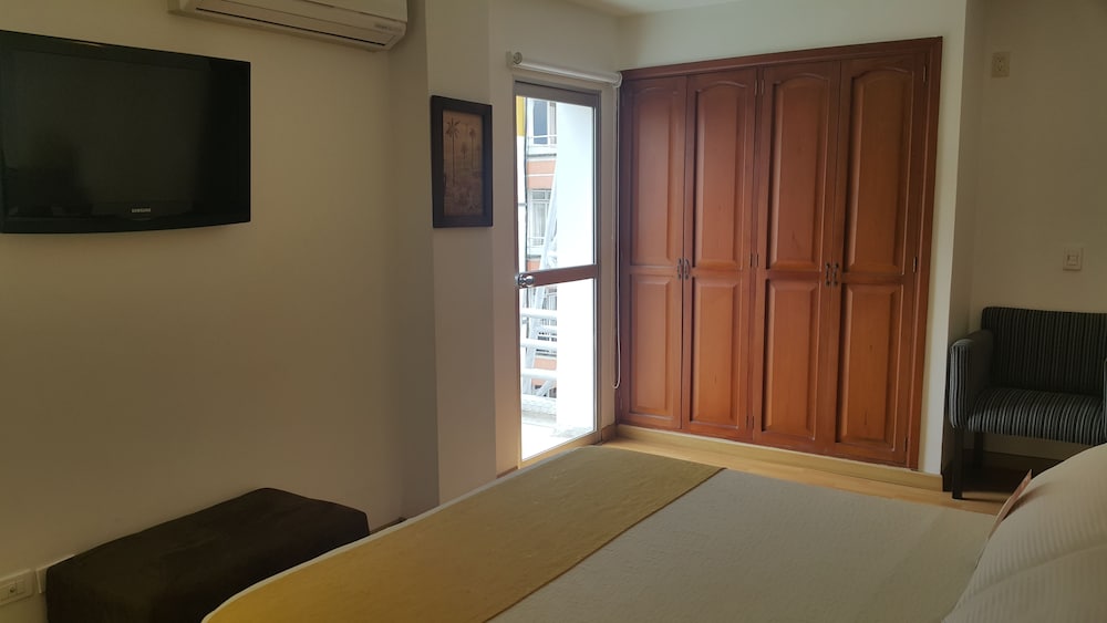Superior Room, 1 Bedroom, City View photo 3