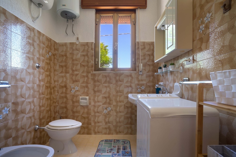 Villa photo 3