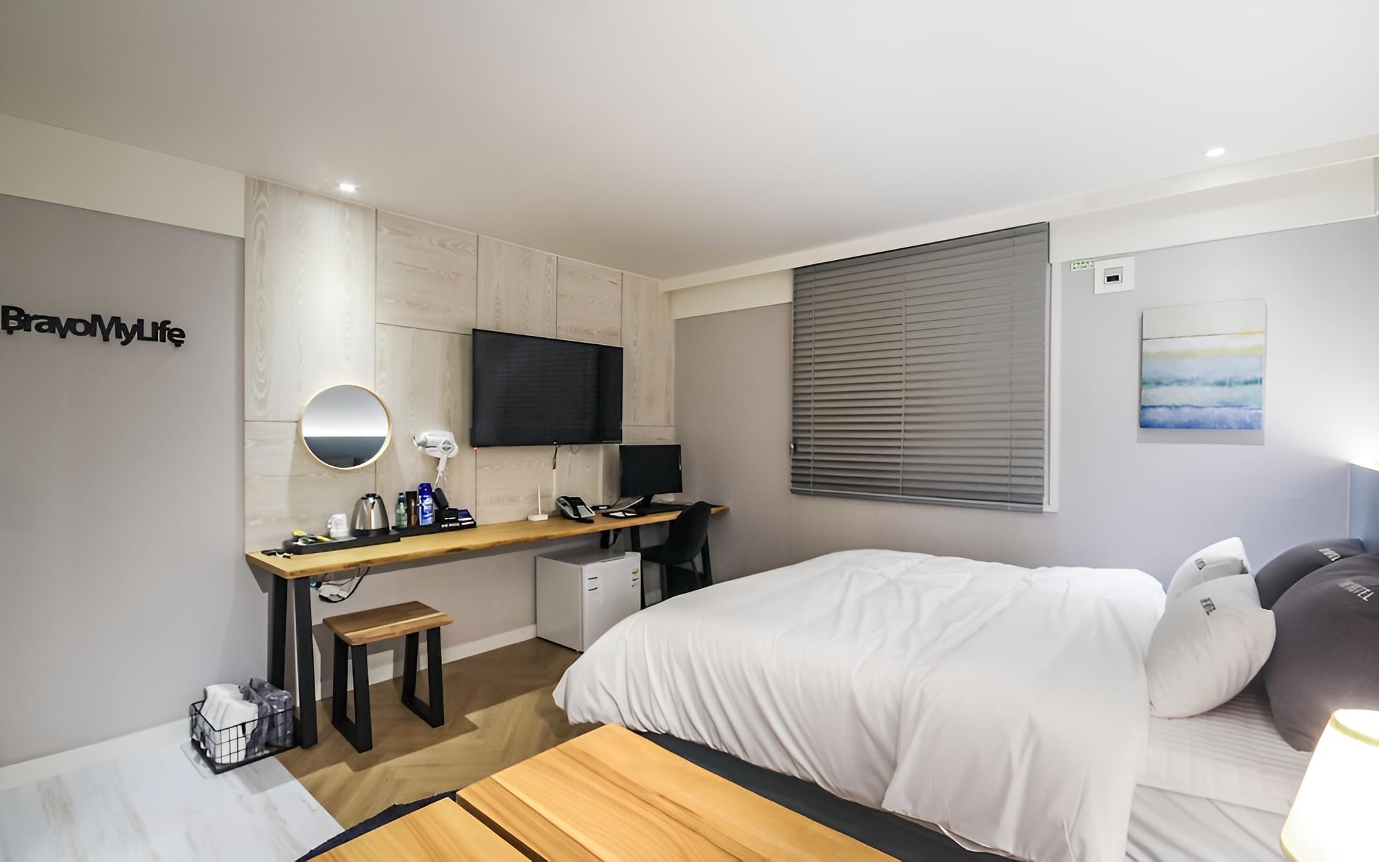 Room (Deluxe Double (styler provided + NETF)