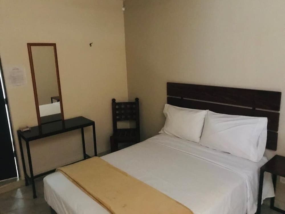 Junior Quadruple Room (Superior)
