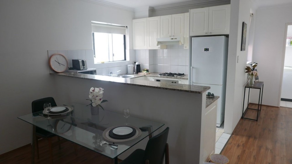 2 Bedroom Apartment photo 3