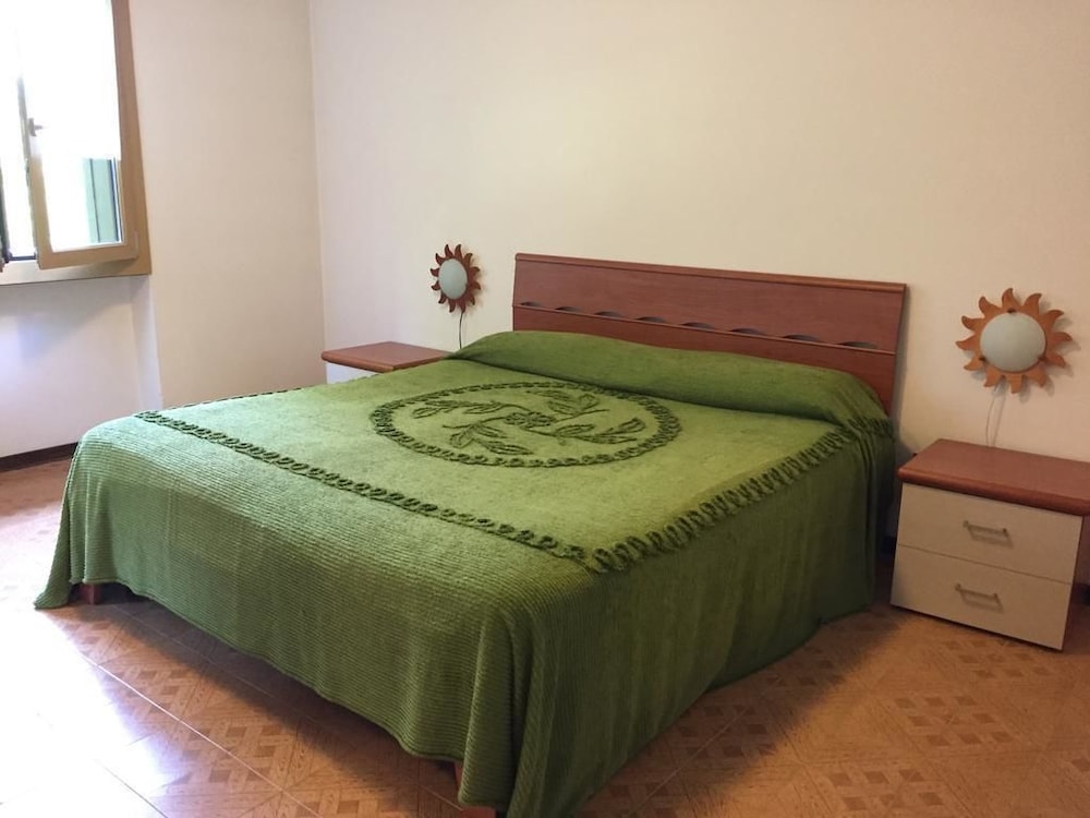 Apartment, 2 Bedrooms (6 pax) photo 2