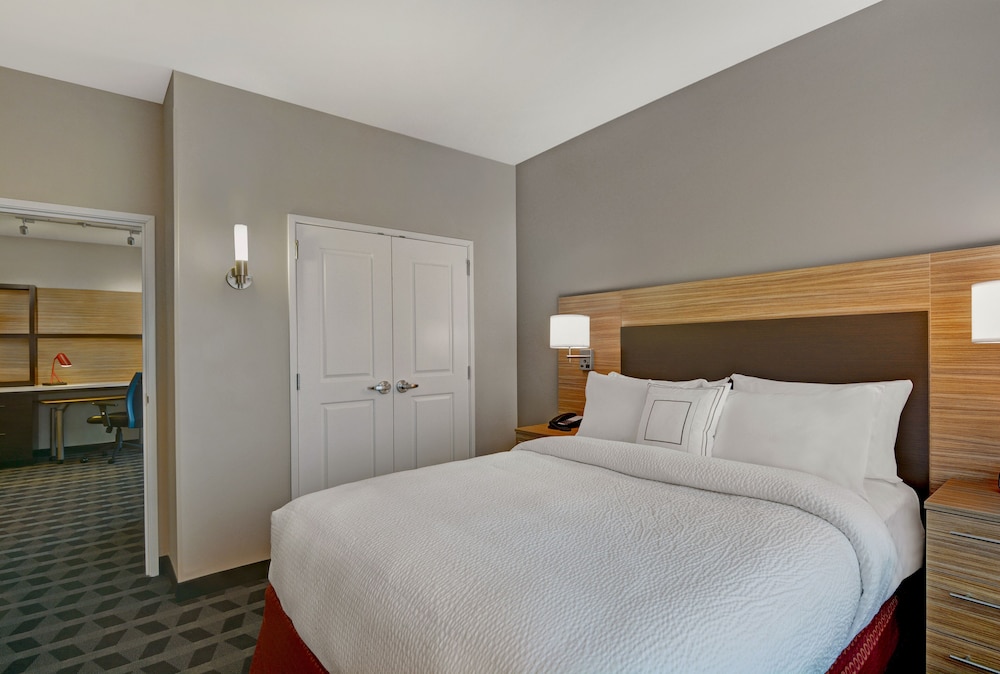 Suite, 1 Bedroom photo 2