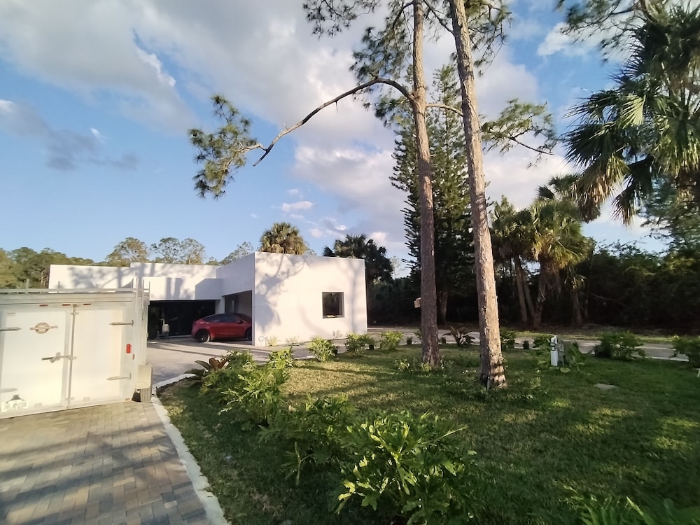 1902 Della Dr, Bilde 25