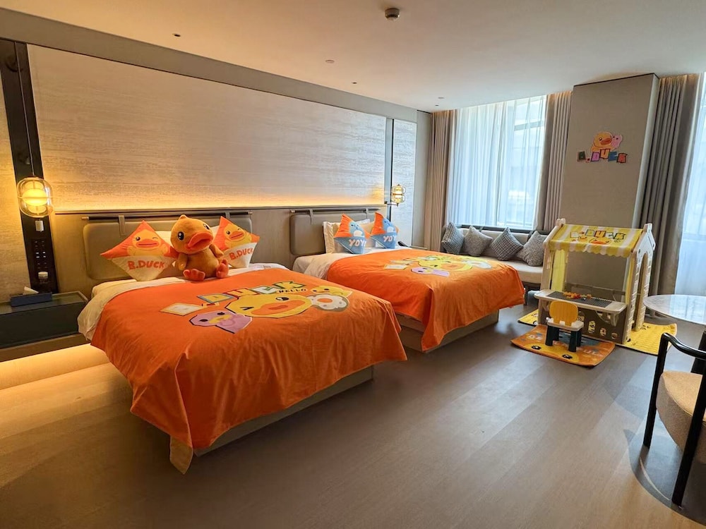 Family Twin Room, Private Bathroom, River View