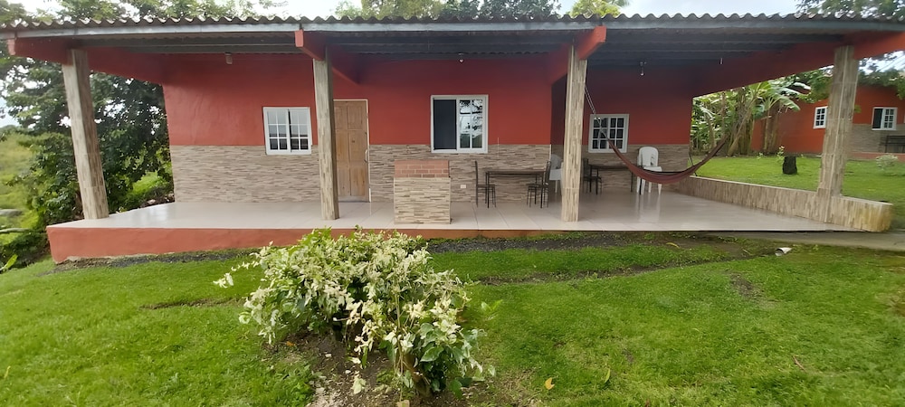 Family Cabin photo 2