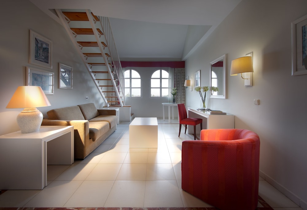 Habitación Familiar, 3 Camas Individuales