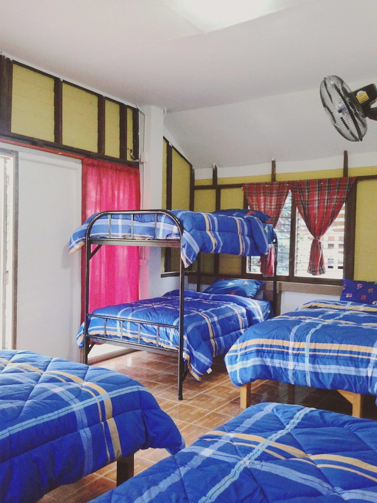 5 Beds Mixed Dormitory, Fan photo 1