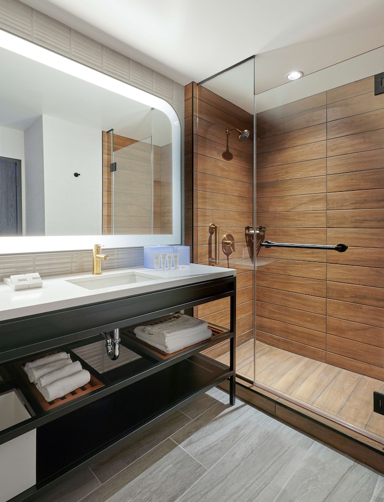Room, 2 Queen Beds, Accessible - Photo 5