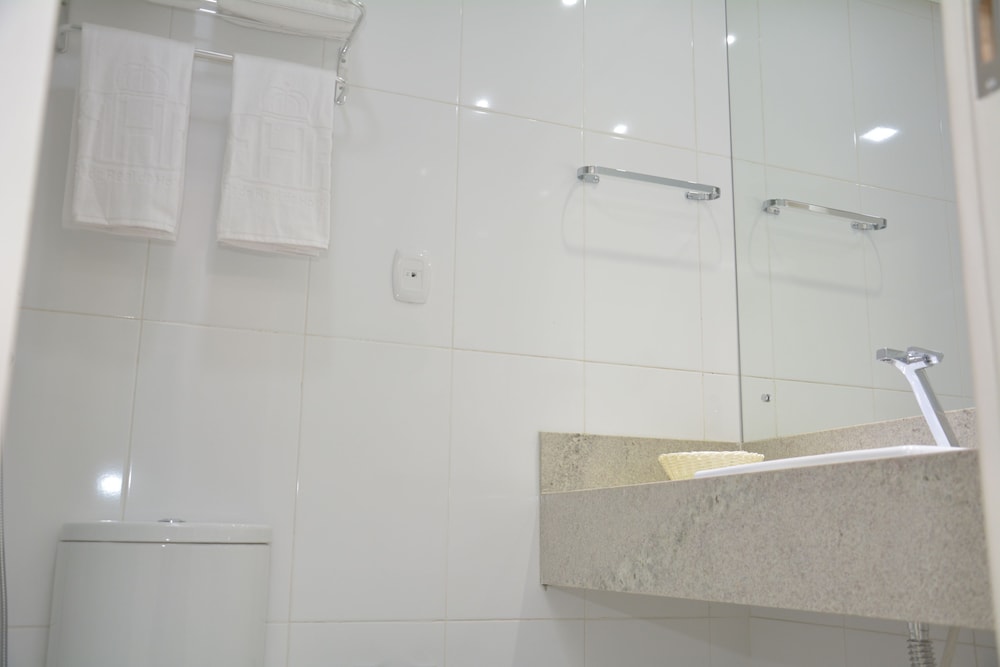 Superior Triple Room, Partial Sea View photo 1