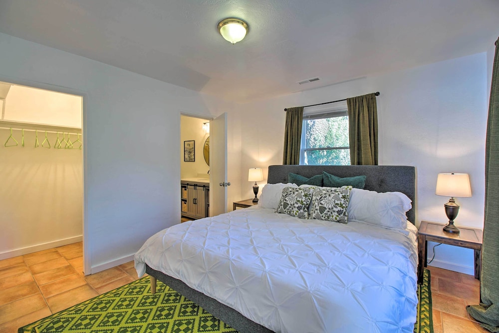 House (2 Bedrooms) photo 1