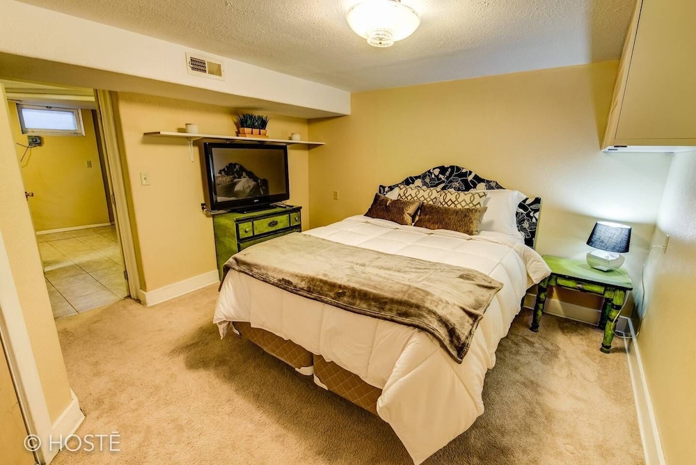 House (4 Bedrooms) photo 2